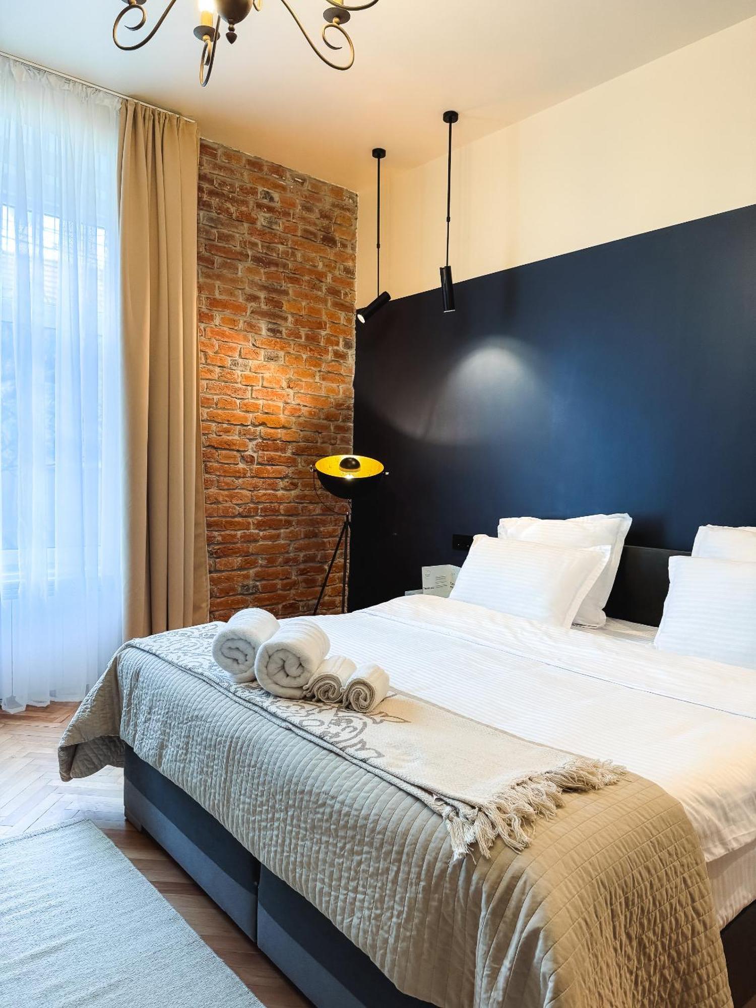 27 Ap Romantic Nest Timişoara