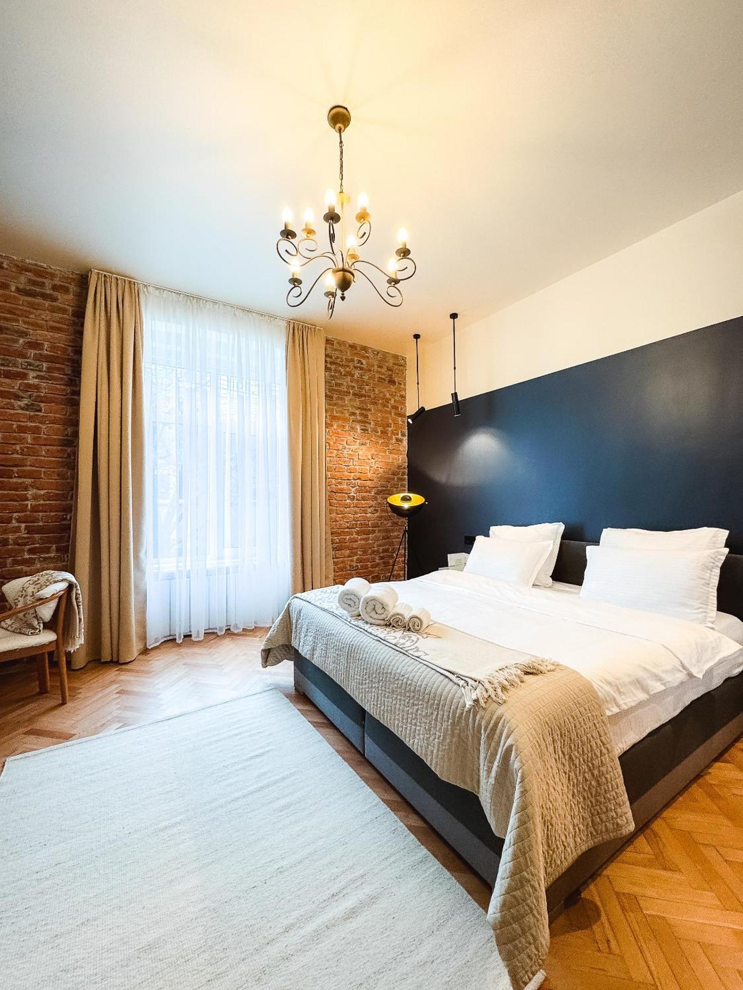 27 Ap Romantic Nest * Timişoara